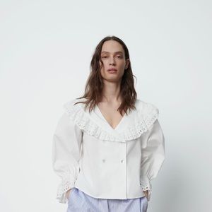 Zara UNUSED top with tag